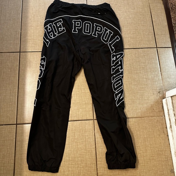 FTP SPELLOUT TRACK PANTS SZ LARGE